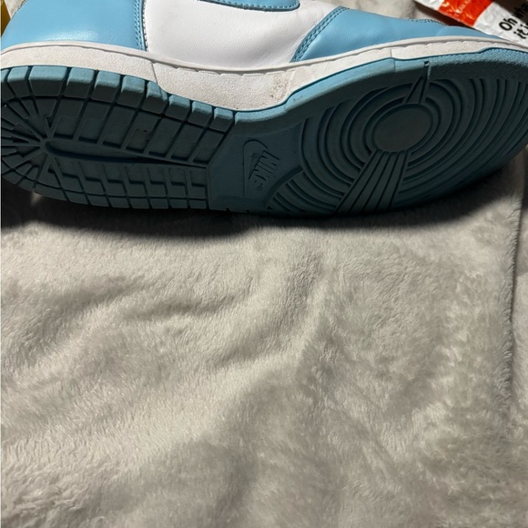 Nike High-Top Sneakers in Light Blue and White main image 7